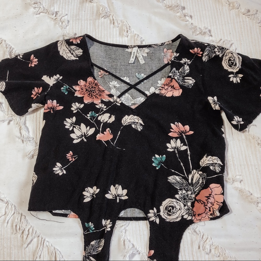 v-neck floral blouse